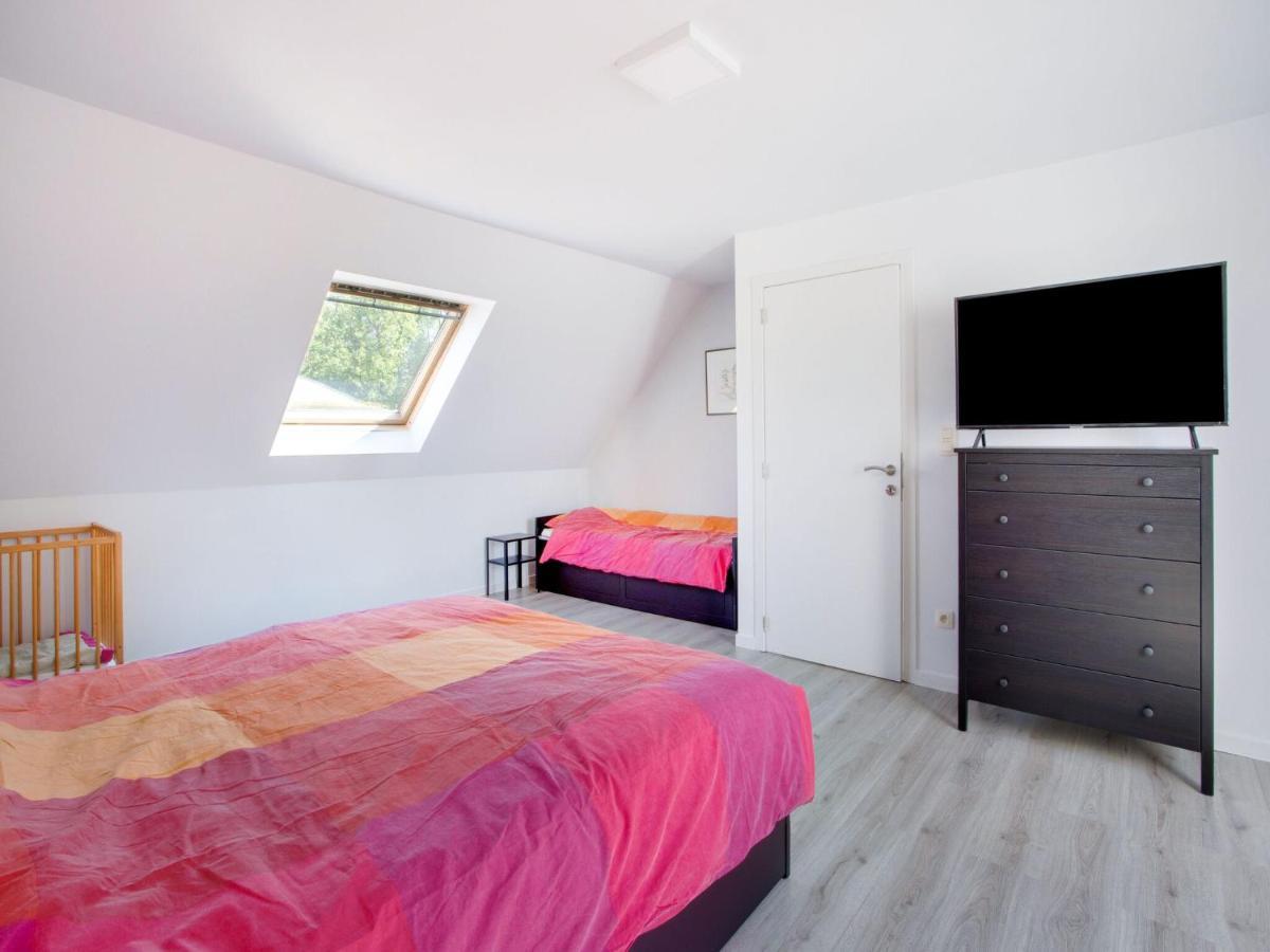 Modern Holiday Home In Scherpenheuvel With Infrared Sauna Exterior photo